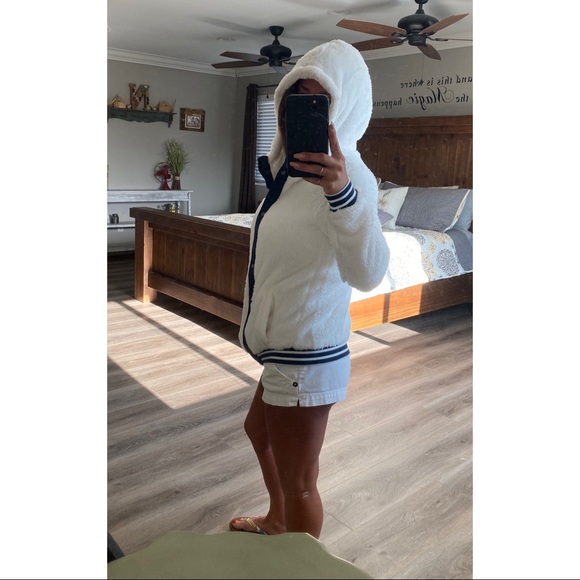 Roxy ‘Sound of Tree’ Hooded Fleece - Picture 5 of 5